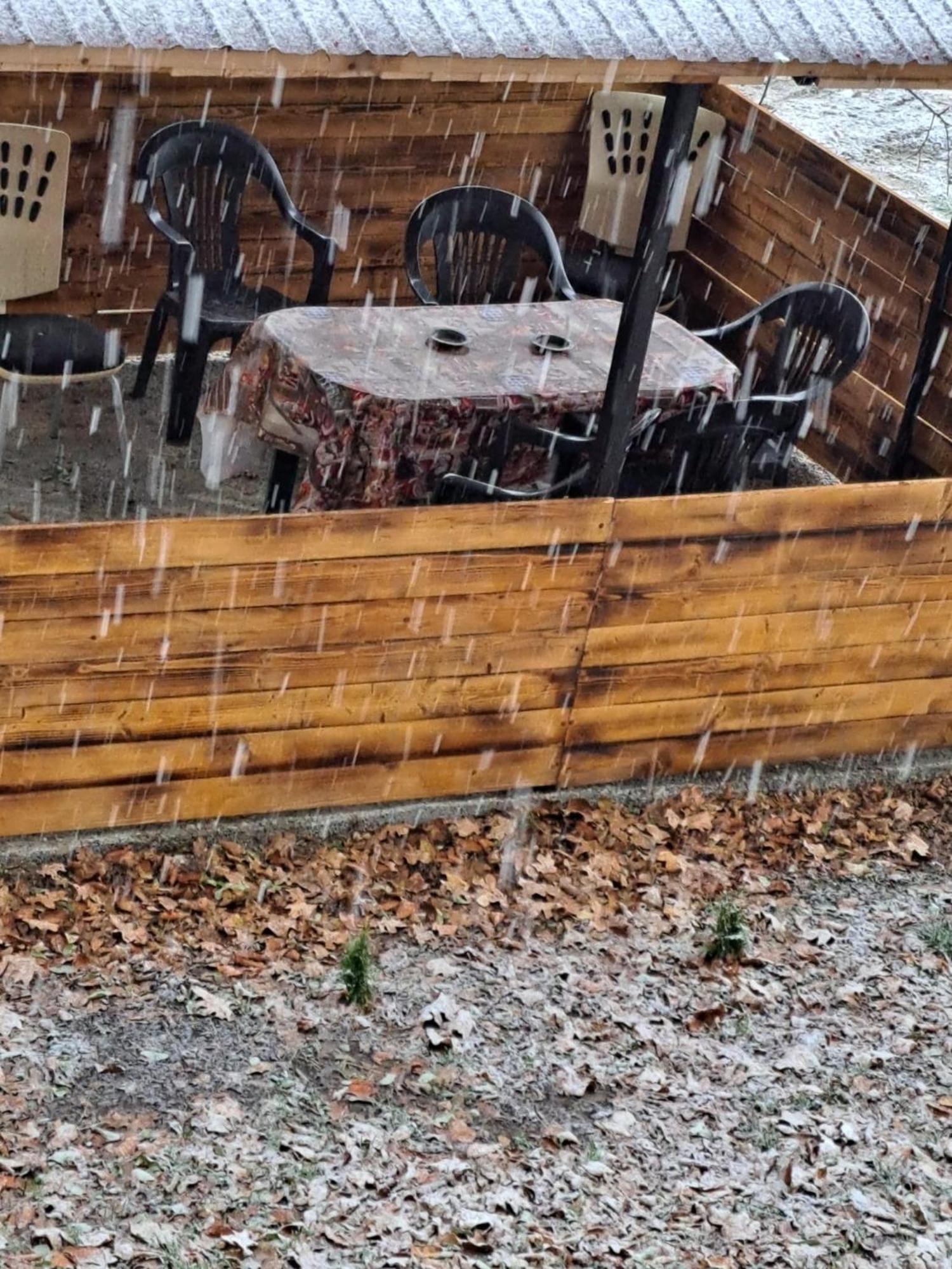 Cabanaaframe Intreaga Proprietate Curtea De Arges Bagian luar foto